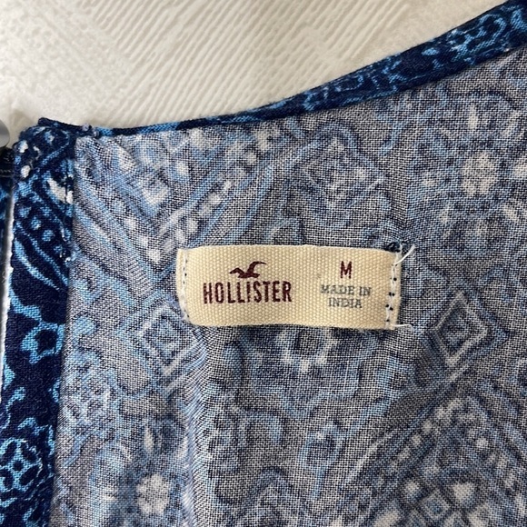 ❤️ HOLLISTER Sapphire Onsie Size M - Picture 4 of 5